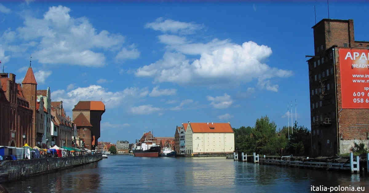 Canale al centro di Danzica